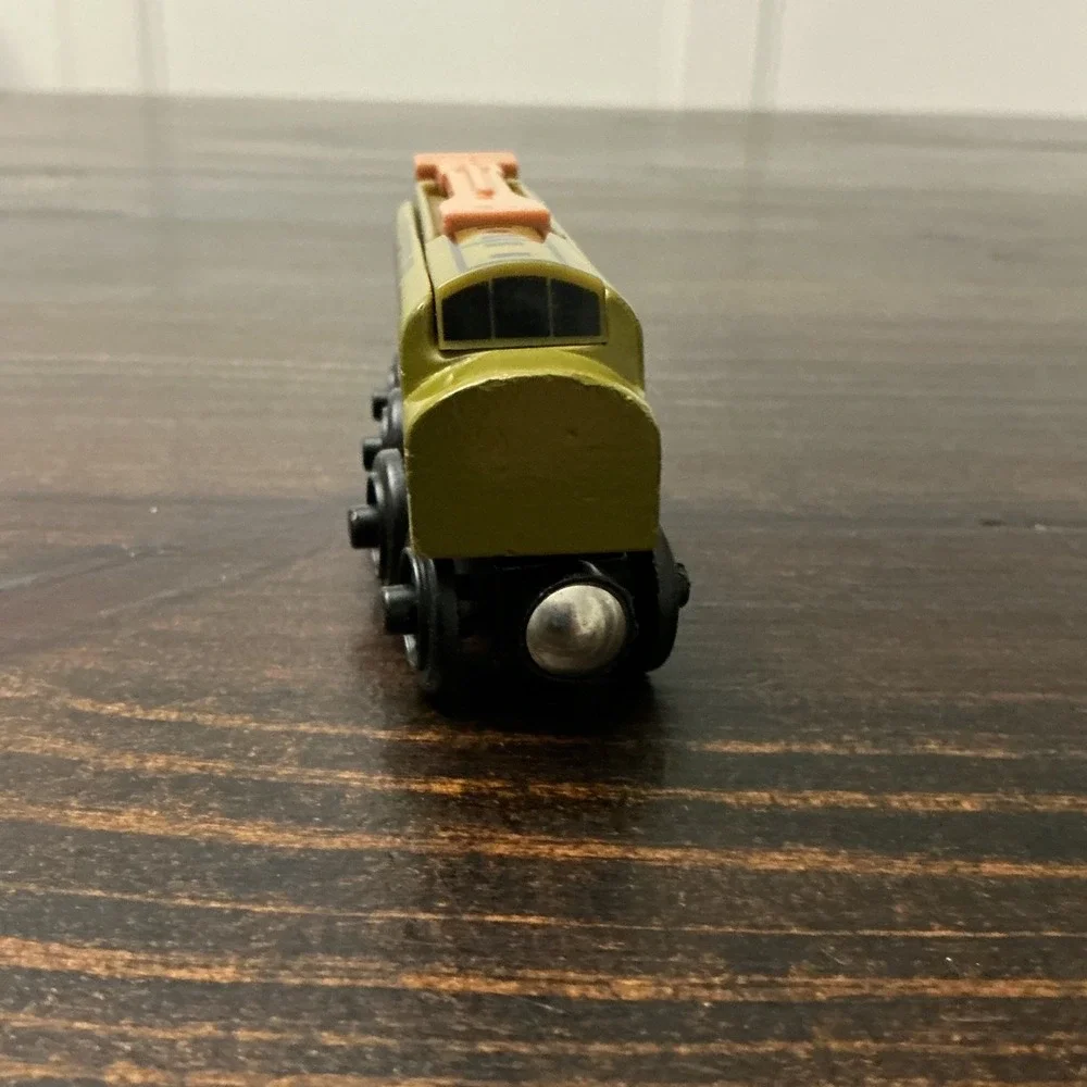 Thomas & Friends Wooden Railway Diesel 10 Engine with Movable‎ Claw LC99157 2010